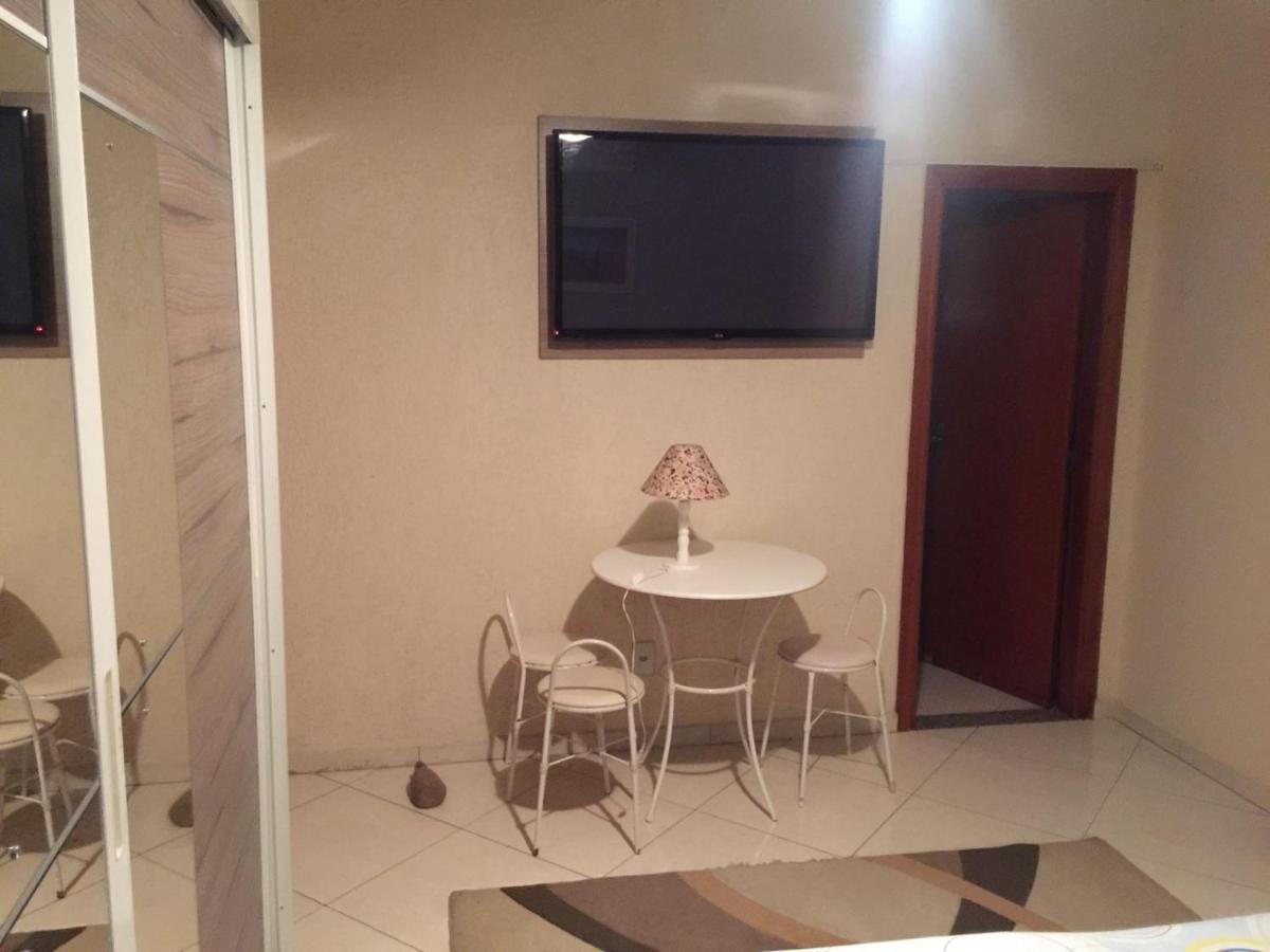Hotel Vitoria Pedreira Bagian luar foto