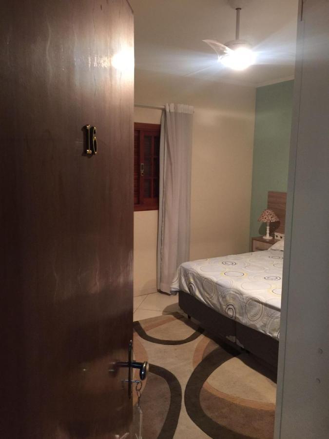 Hotel Vitoria Pedreira Bagian luar foto